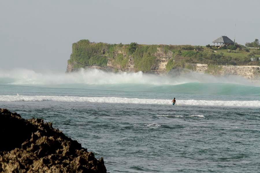 Bingin beach